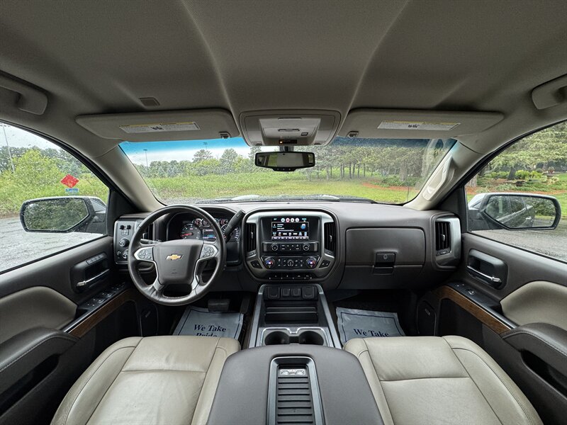 2017 Chevrolet Silverado 1500 LTZ - Photo 16 - Andover, MN 55304