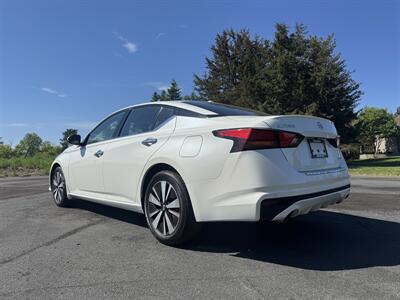 2021 Nissan Altima 2.5 SL   - Photo 3 - Andover, MN 55304
