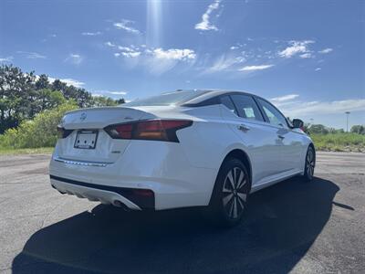 2021 Nissan Altima 2.5 SL   - Photo 5 - Andover, MN 55304