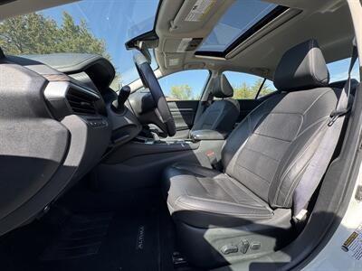 2021 Nissan Altima 2.5 SL   - Photo 9 - Andover, MN 55304