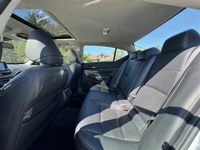 2021 Nissan Altima 2.5 SL   - Photo 10 - Andover, MN 55304