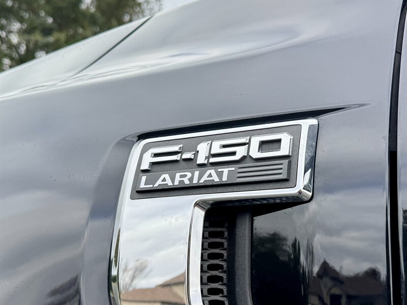 2021 Ford F-150 Lariat   - Photo 9 - Andover, MN 55304