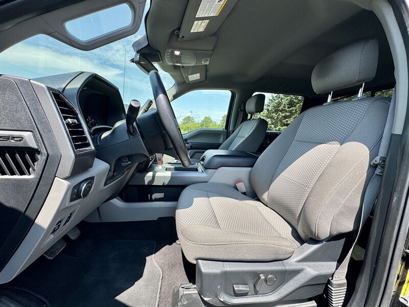 2020 Ford F-150 XLT - Photo 13 - Andover, MN 55304