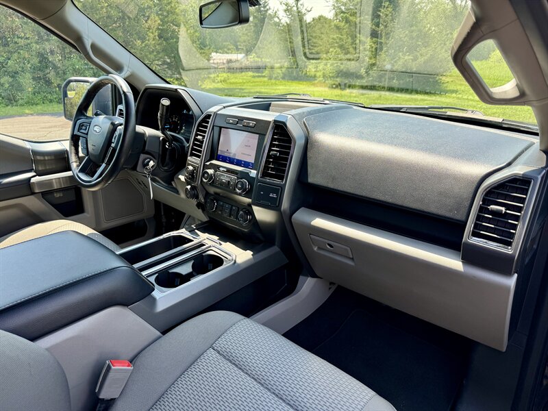 2020 Ford F-150 XLT - Photo 17 - Andover, MN 55304