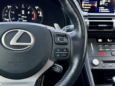 2022 Lexus RC 350 F SPORT   - Photo 19 - Andover, MN 55304