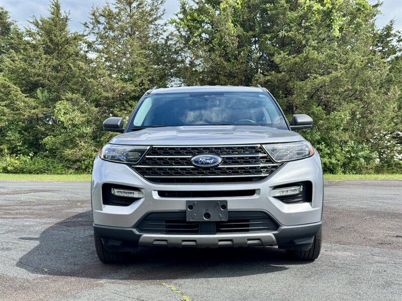 2022 Ford Explorer XLT - Photo 8 - Andover, MN 55304