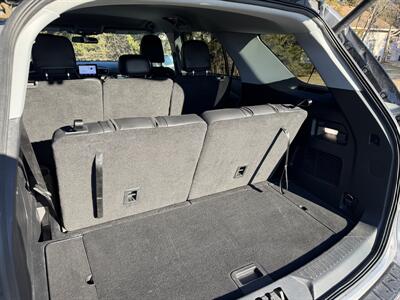 2022 Ford Explorer XLT   - Photo 12 - Andover, MN 55304