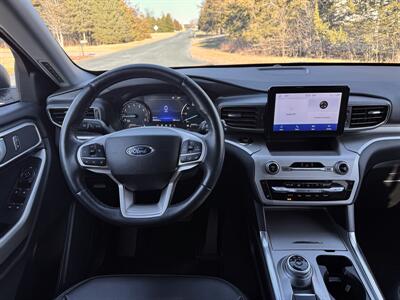 2022 Ford Explorer XLT   - Photo 17 - Andover, MN 55304