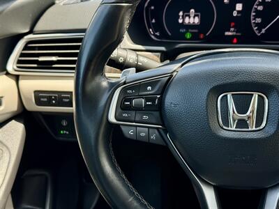 2021 Honda Accord Touring   - Photo 18 - Andover, MN 55304