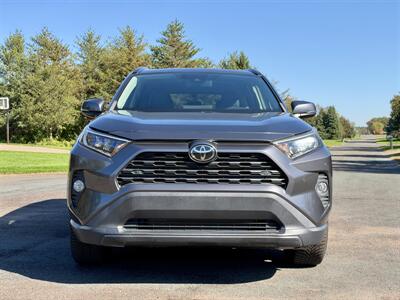 2020 Toyota RAV4 XLE Premium - Photo 9 - Andover, MN 55304