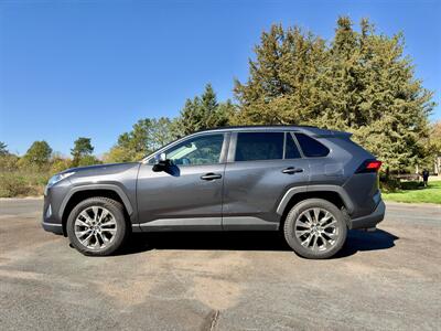 2020 Toyota RAV4 XLE Premium - Photo 2 - Andover, MN 55304