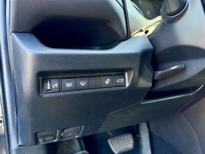 2020 Toyota RAV4 XLE Premium - Photo 26 - Andover, MN 55304