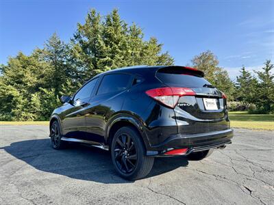 2022 Honda HR-V Sport   - Photo 3 - Andover, MN 55304