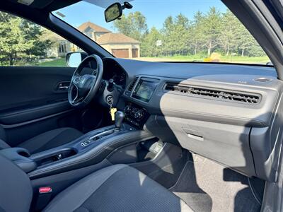 2022 Honda HR-V Sport   - Photo 12 - Andover, MN 55304