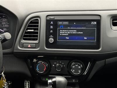 2022 Honda HR-V Sport   - Photo 19 - Andover, MN 55304