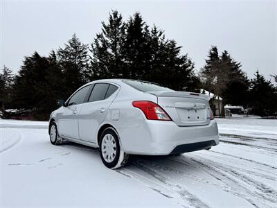 2015 Nissan Versa 1.6 SV   - Photo 3 - Andover, MN 55304