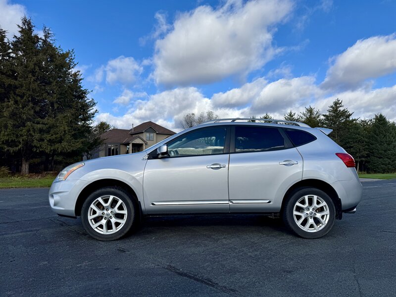 2013 Nissan Rogue S  