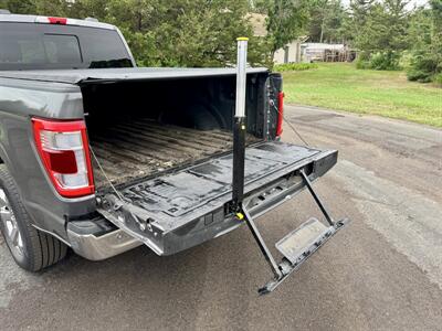 2022 Ford F-150 XLT - Photo 6 - Andover, MN 55304