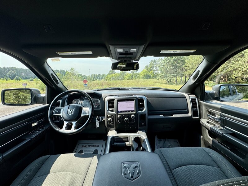 2022 RAM 1500 Classic SLT - Photo 17 - Andover, MN 55304