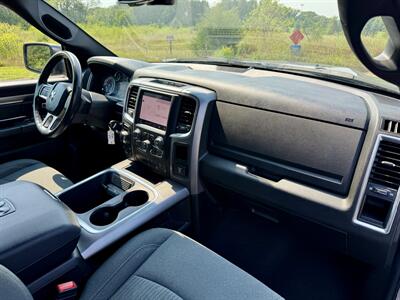 2022 RAM 1500 Classic SLT - Photo 15 - Andover, MN 55304