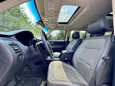 2018 Ford Flex Limited   - Photo 8 - Andover, MN 55304