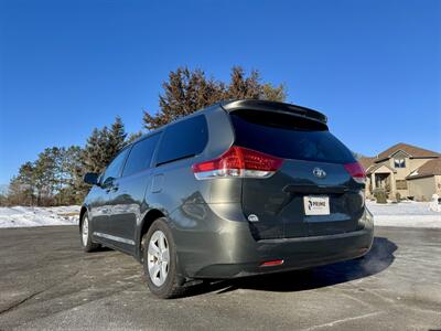 2014 Toyota Sienna LE 8-Passenger   - Photo 3 - Andover, MN 55304