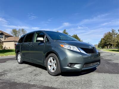 2014 Toyota Sienna LE 8-Passenger   - Photo 7 - Andover, MN 55304