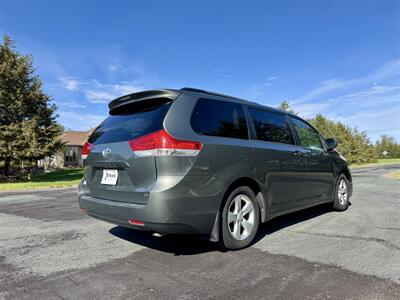 2014 Toyota Sienna LE 8-Passenger   - Photo 5 - Andover, MN 55304