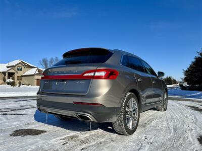 2017 Lincoln MKX Reserve   - Photo 4 - Andover, MN 55304