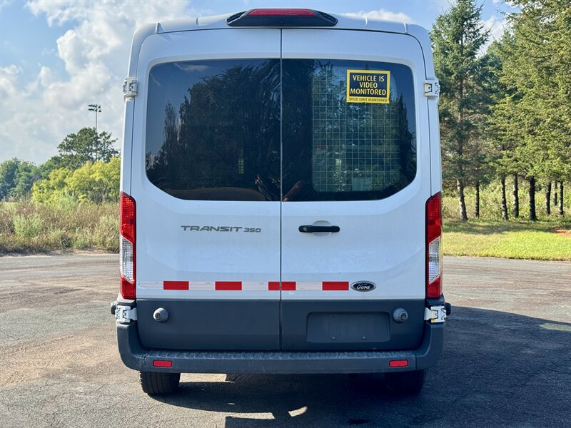 2018 Ford Transit 350 - Photo 4 - Andover, MN 55304
