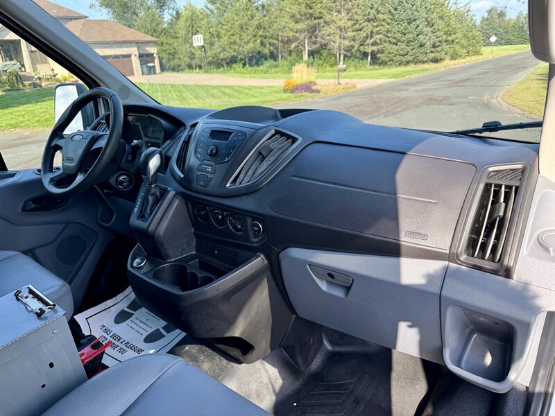 2018 Ford Transit 350 - Photo 17 - Andover, MN 55304