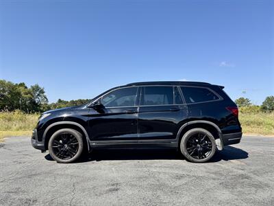 2021 Honda Pilot Black Edition   - Photo 2 - Andover, MN 55304