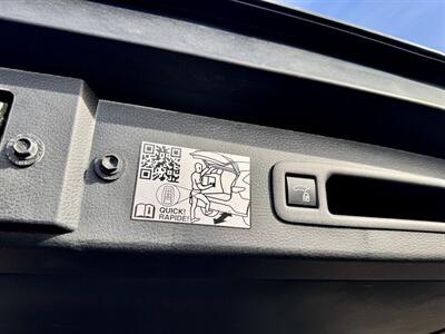 2022 Toyota Sienna Platinum 7-Passenger   - Photo 13 - Andover, MN 55304