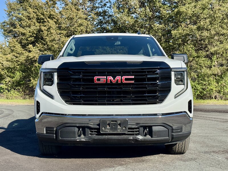 2024 GMC Sierra 1500 Pro - Photo 9 - Andover, MN 55304