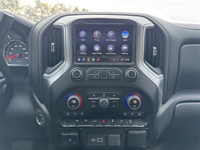 2019 Chevrolet Silverado 1500 LTZ   - Photo 18 - Andover, MN 55304