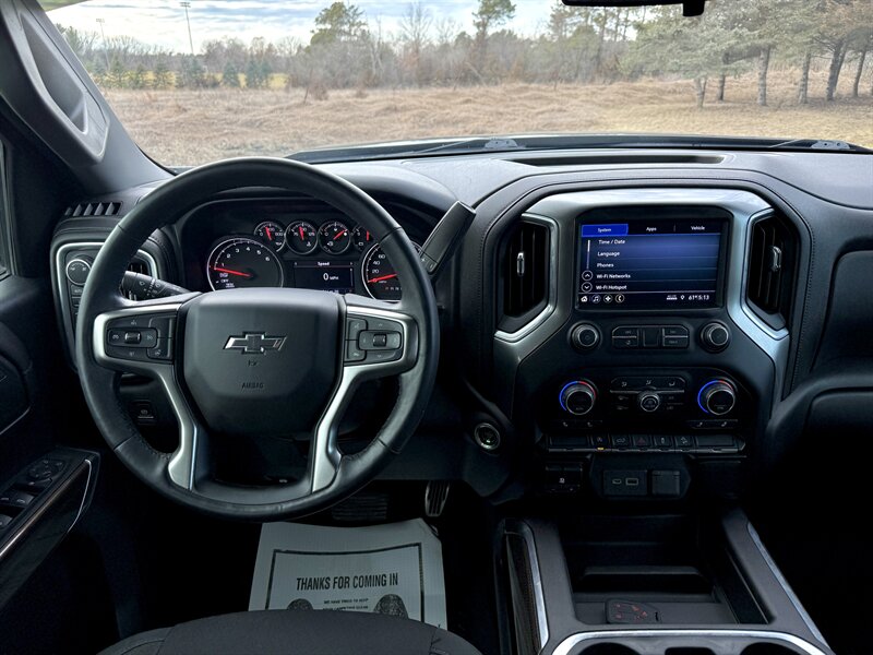 2019 Chevrolet Silverado 1500 LT Trail Boss - Photo 16 - Andover, MN 55304