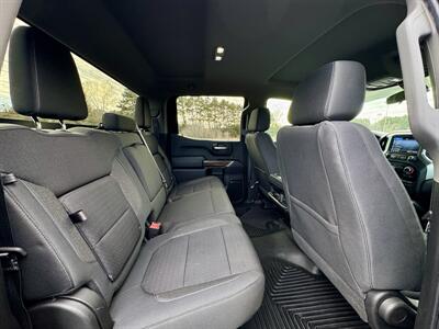 2019 Chevrolet Silverado 1500 LT Trail Boss - Photo 12 - Andover, MN 55304