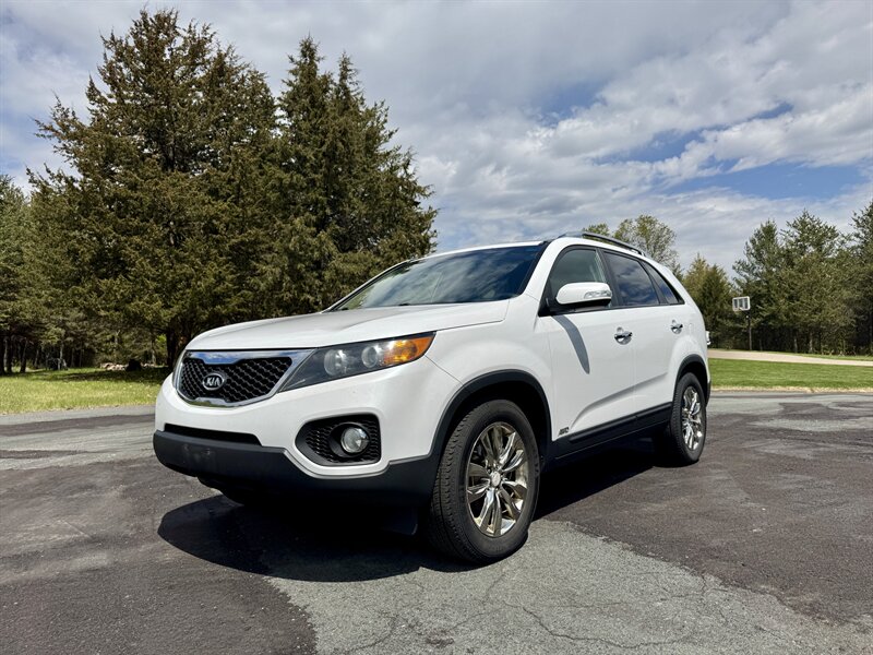 2011 Kia Sorento EX  