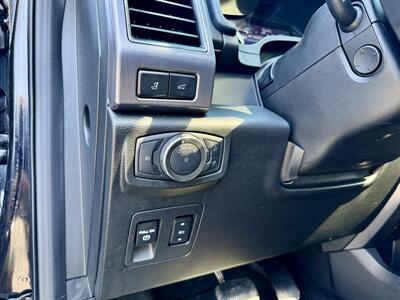 2020 Ford Expedition Platinum   - Photo 29 - Andover, MN 55304