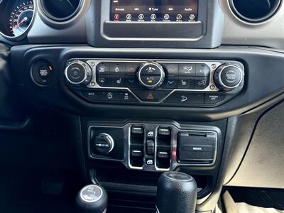 2021 Jeep Wrangler Unlimited Willys Sport   - Photo 21 - Andover, MN 55304