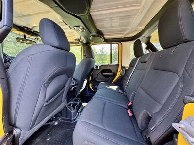 2021 Jeep Wrangler Unlimited Willys Sport   - Photo 10 - Andover, MN 55304