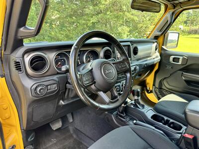 2021 Jeep Wrangler Unlimited Willys Sport   - Photo 8 - Andover, MN 55304