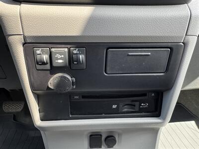 2018 Toyota Sienna XLE 7-Passenger   - Photo 22 - Andover, MN 55304