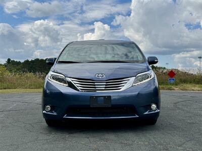 2017 Toyota Sienna Limited Premium 7-Pa   - Photo 6 - Andover, MN 55304