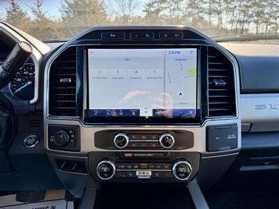 2022 Ford F-250 Super Duty Lariat   - Photo 18 - Andover, MN 55304
