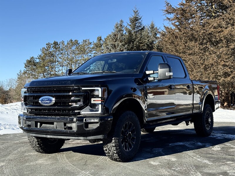 2022 Ford F-250 Super Duty Lariat   - Photo 1 - Andover, MN 55304