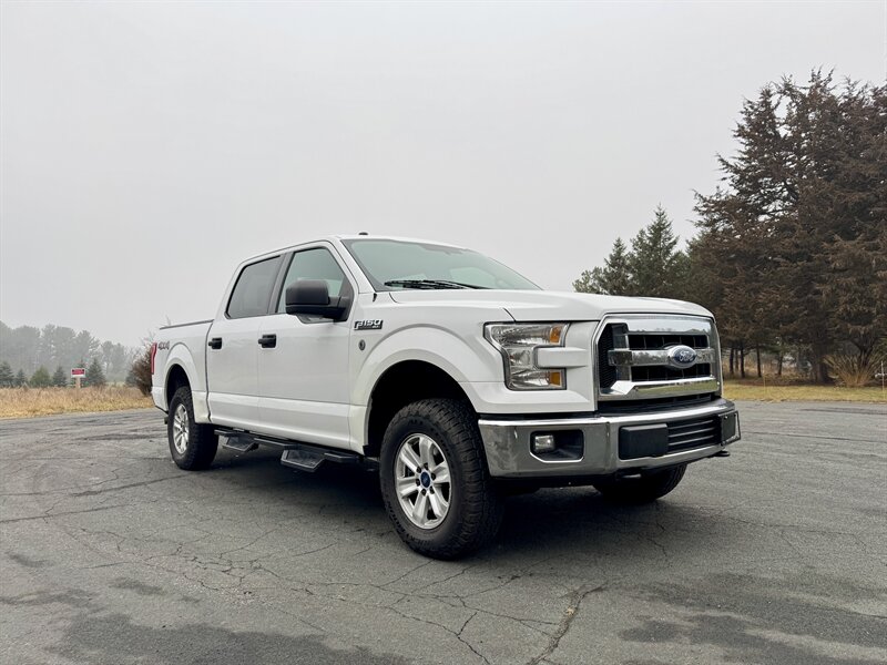 2017 Ford F-150 XLT - Photo 7 - Andover, MN 55304