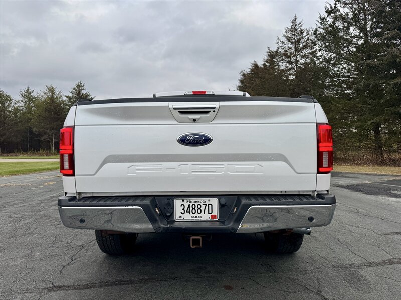 2019 Ford F-150 Lariat - Photo 7 - Andover, MN 55304
