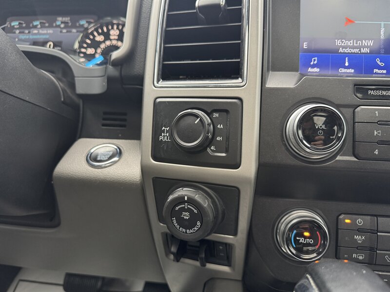 2019 Ford F-150 Lariat - Photo 28 - Andover, MN 55304