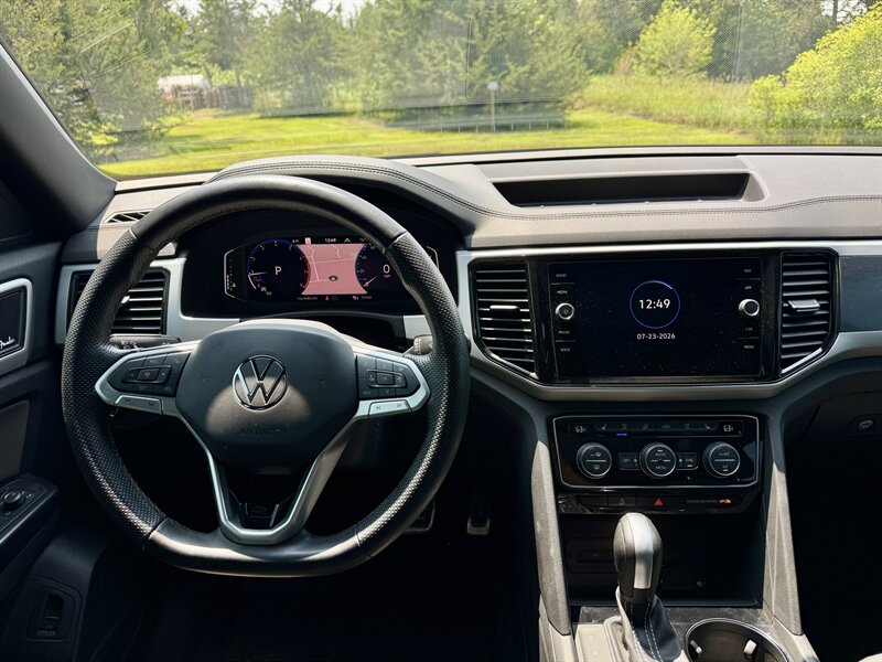 2021 Volkswagen Atlas Cross Sport V6 SEL Premium R-Line 4Motion - Photo 20 - Andover, MN 55304